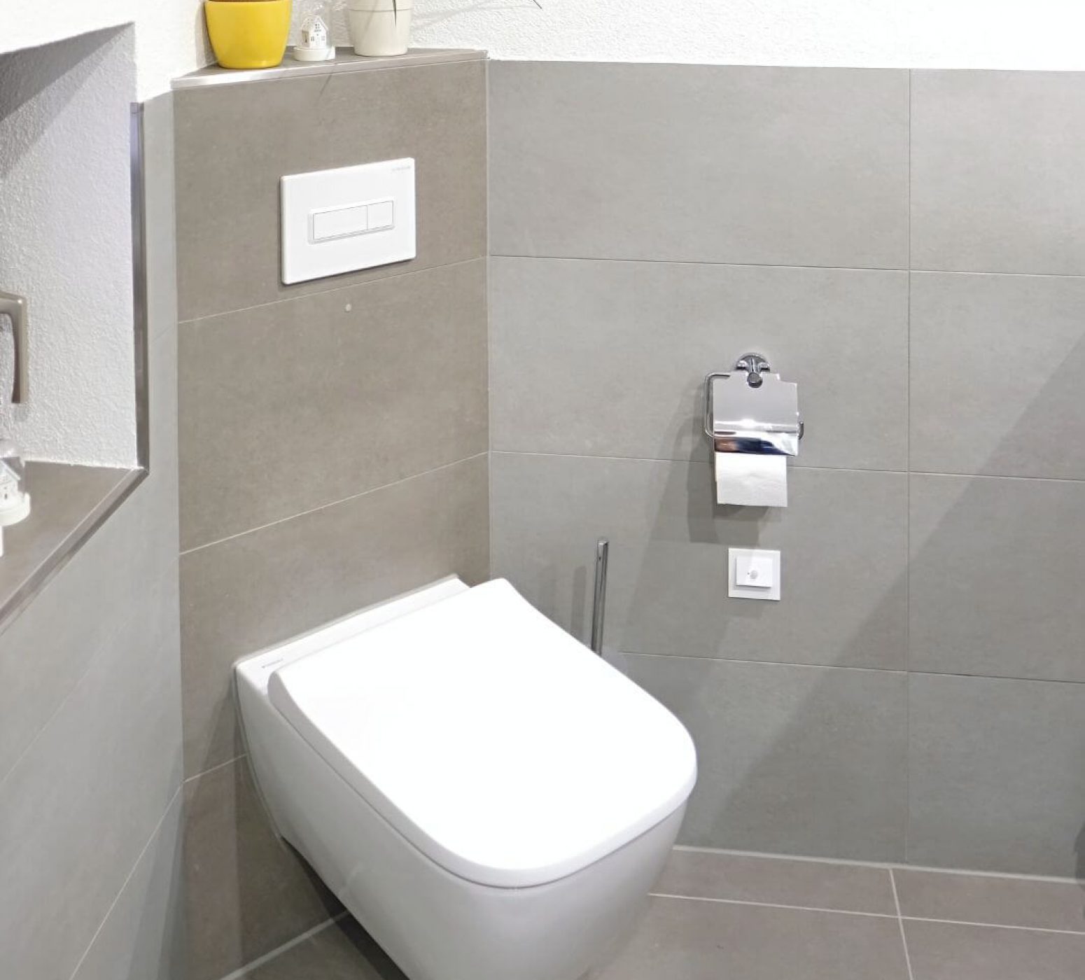 Moderne Badsanierung mit Badewanne in der Region Oelsnitz 6